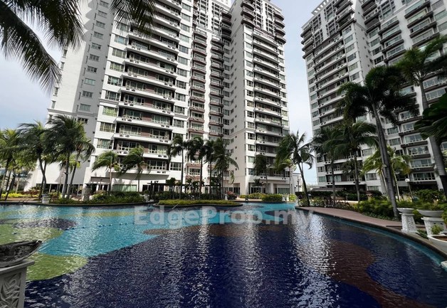 East Lake Residence