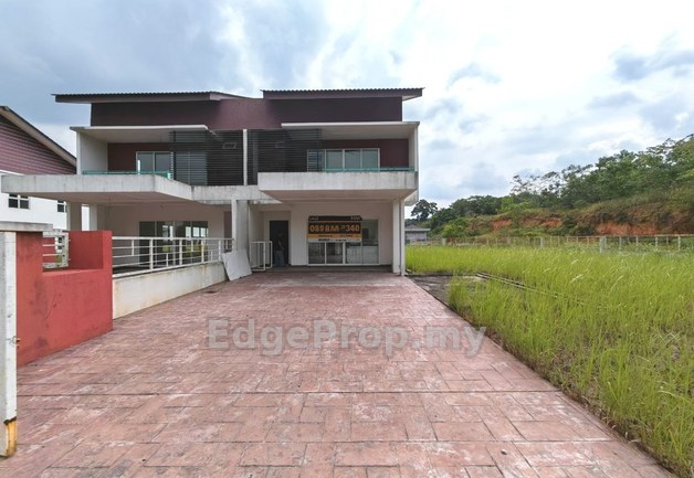 Tanah Luas Corner Lot Semi D 2 Tingkat Freehold Taman Jenderam Damai Dengkil, Selangor, Dengkil