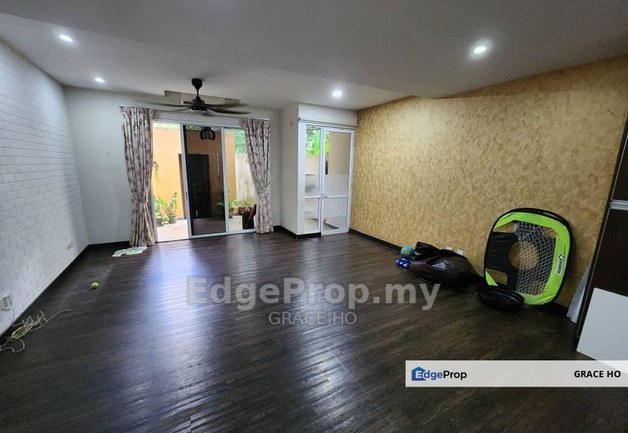 Desa ParkCity (Adora)