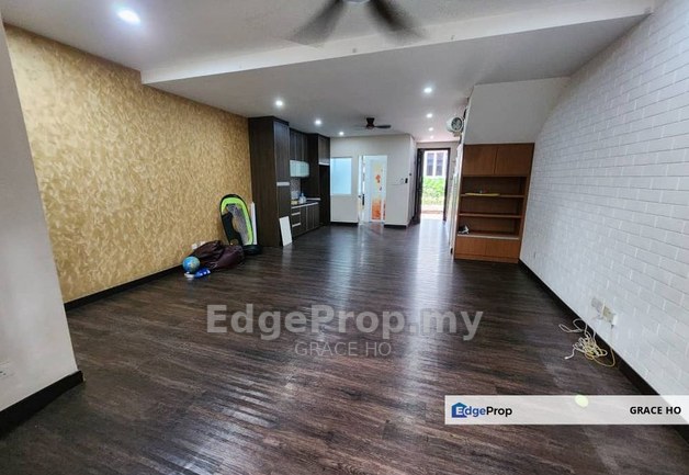 Desa ParkCity (Adora)