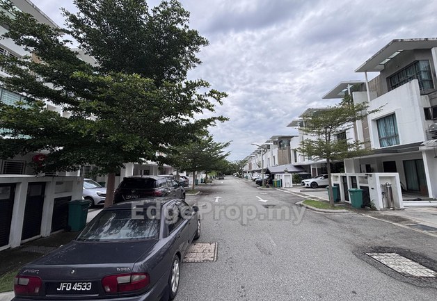 Lake Point Residence Cyberjaya 3 Storey Terrace , Selangor, Cyberjaya