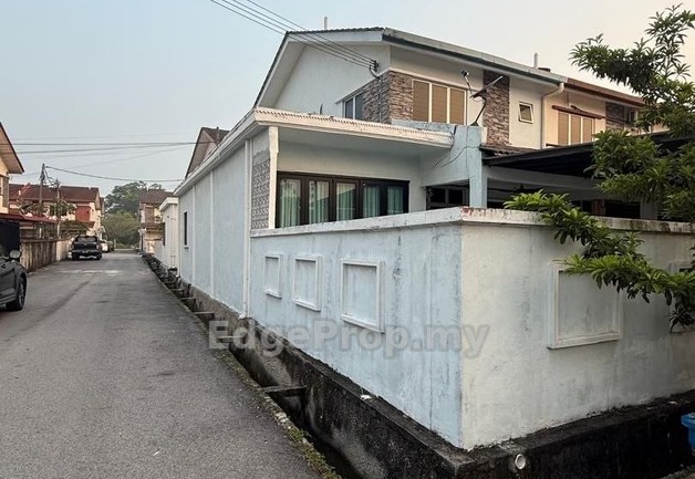 RENOVATED EXTENDED End Lot Double Storey, Taman Perepat Indah, Kapar, Selangor, Kapar 