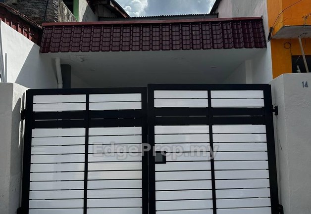Taman Timur