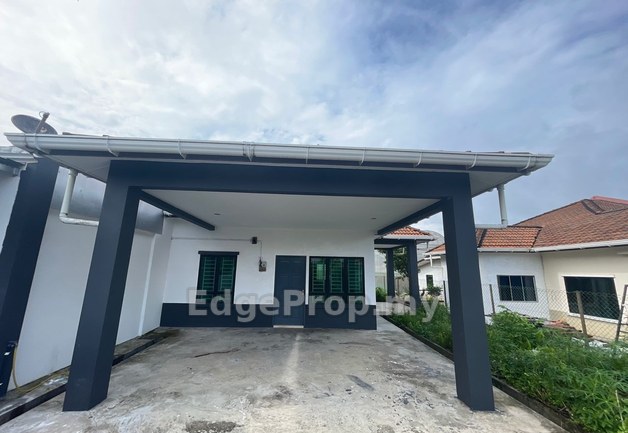 Stakan Perdana