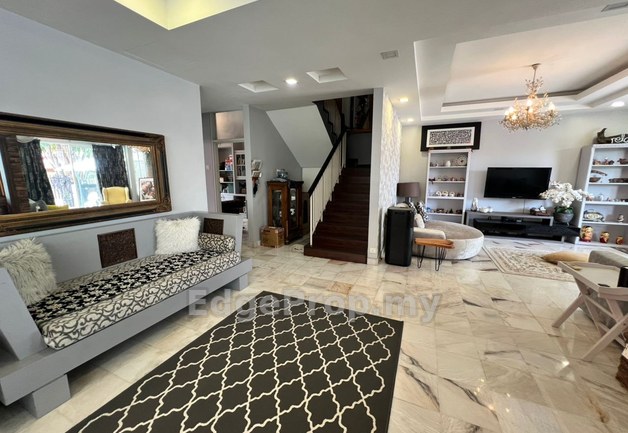 Sungai Ara 2-Storey Semi-D, Beautiful Garden, 4500sf Land, Fully Reno