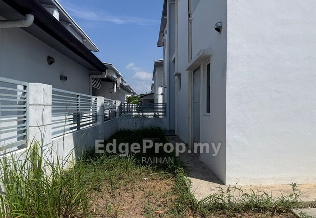 Bukit Banyan Eugenia Sungai Petani Semi D Renovated Harga Nego, Kedah, Sungai Petani