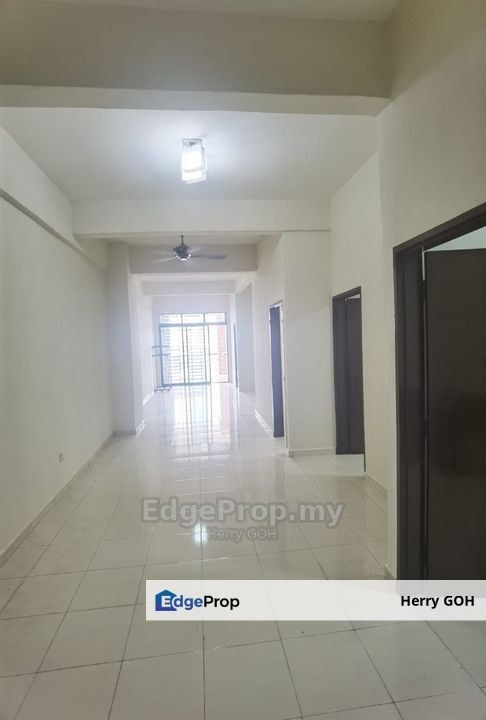 Taman Pelangi Plaza Mentari Apartment 3R2B 1387sqft 7min to Ciq, Johor, Johor Bahru