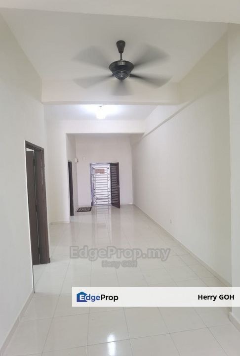 Taman Pelangi Plaza Mentari Apartment 3R2B 1387sqft 7min to Ciq, Johor, Johor Bahru