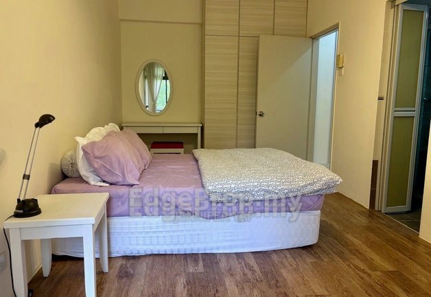 Fully Renovated Gem in Genting  – Perfect for Own Stay or Investment, Pahang, Bentong