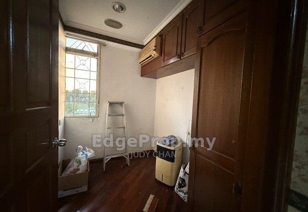 Goodyear Court 10 Bu800sf 1+1rooms 1bath  Ffurnished, Selangor, Subang Jaya