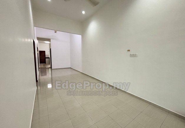 [FACING OPEN] RUMAH TERES SETINGKAT KEMPADANG PERDANA, KUANTAN, Pahang, Kuantan