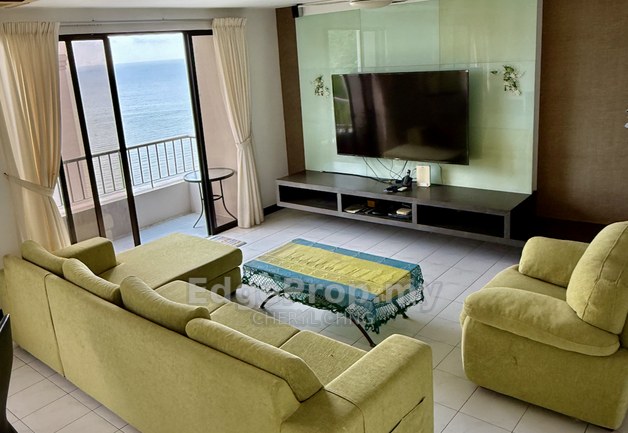 Sea View Duplex Penthouse at Miami Green, Batu Ferringhi., Penang, Batu Ferringhi
