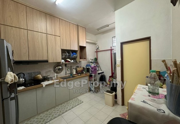 GOOD DEAL | RENOVATED UNIT 2 Storey Sg Batu Teluk Kumbar for Sale, Penang, Teluk Kumbar