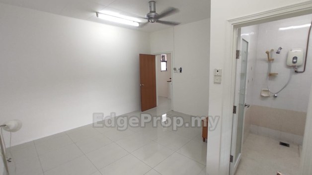 Parkville Sunway Damansara - 3+1 Rooms 2000 sqft - Partial Furnished, Selangor, Sunway Damansara
