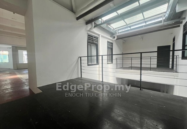 Georgetown Pre-war Heritage Shophouse | 8,500 sqft Land | 16 Carparks