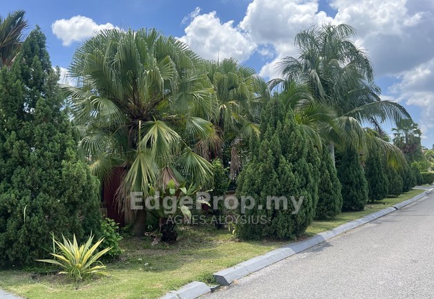 Jalan Warisan Setia 5/9