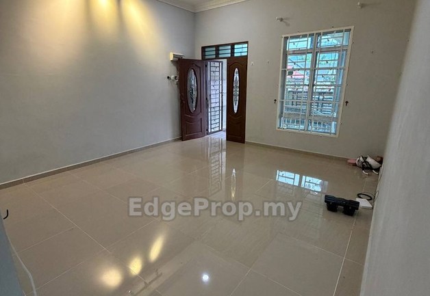 Semi D Kg Nyior, Paka, Terengganu, Paka