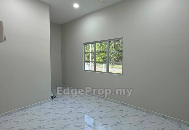 Banglo Kg Batu Tiong, Dungun, Terengganu, Dungun