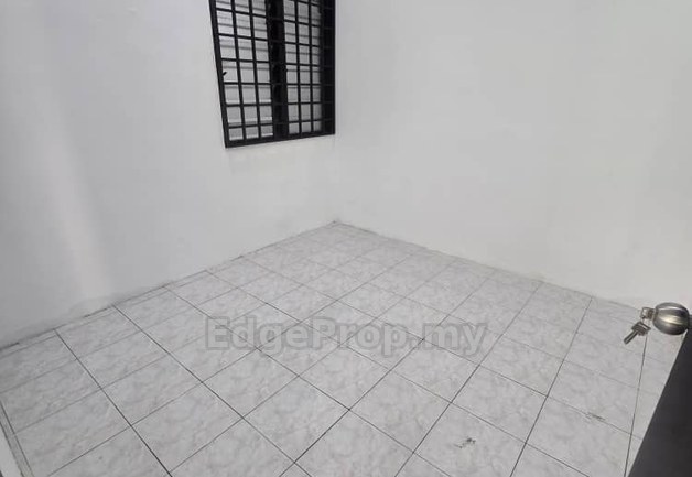 Bandar Putra”Kulai”Single Storey*For Sale, Pahang, Kuantan