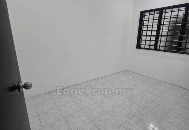Bandar Putra”Kulai”Single Storey*For Sale, Pahang, Kuantan
