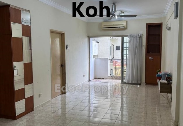 Pandan Court Condominium