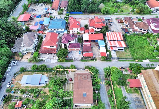 Kg Aman Pekan Bangi, Bungalow Lot NEAR SCHOOL & KTM FREEHOLD, Selangor, Bangi
