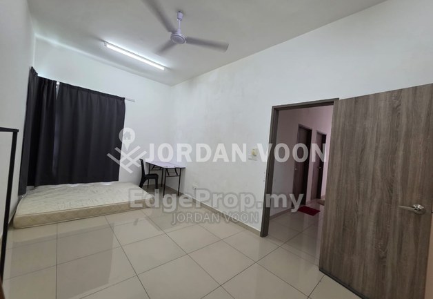 Tree Sparina Unfurnished Renovated Kabinet 2carpark, Near Airport, Penang, Bayan Lepas