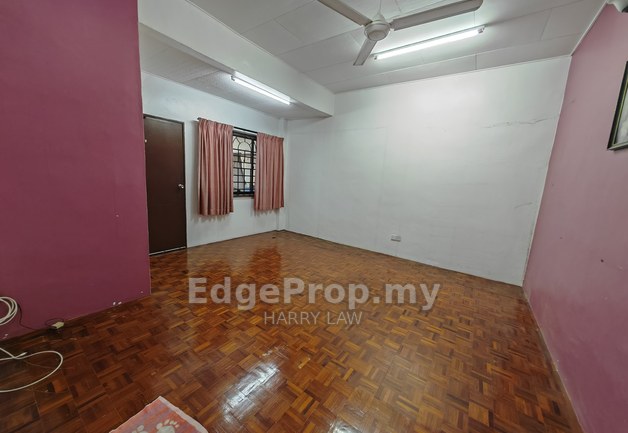 Taman Semabok Jaya Double Storey Terrace 24x65 Non Bumi for sell, Melaka, Melaka Raya