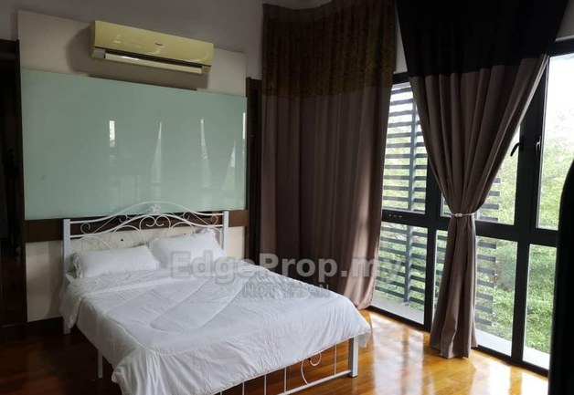 3 Storey Bungalow With Swimming Pool In Putrajaya, Selangor, Putrajaya