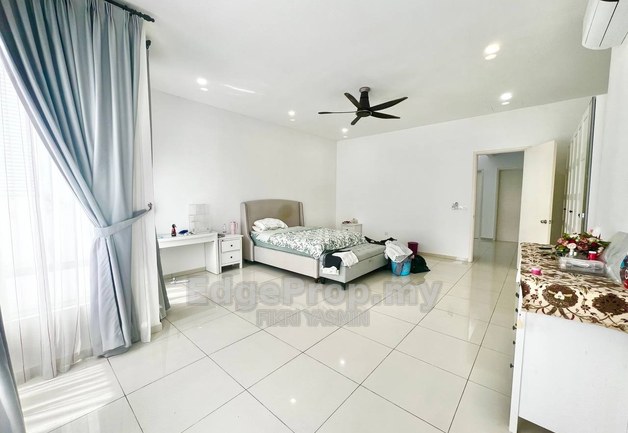 Residensi SIGC Seremban 2 Storey Terrace For Sale, Negeri Sembilan, Seremban