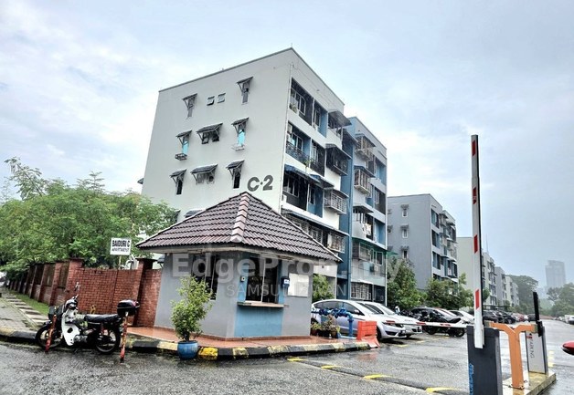 Baiduri Apartment @ Desa Pandan