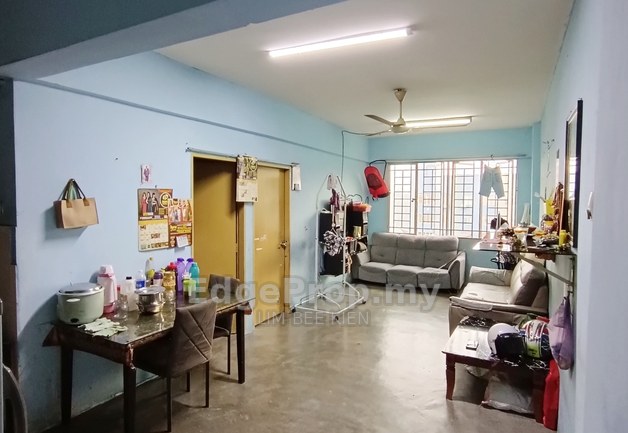 Jelutong Apartment, Selayang Heights