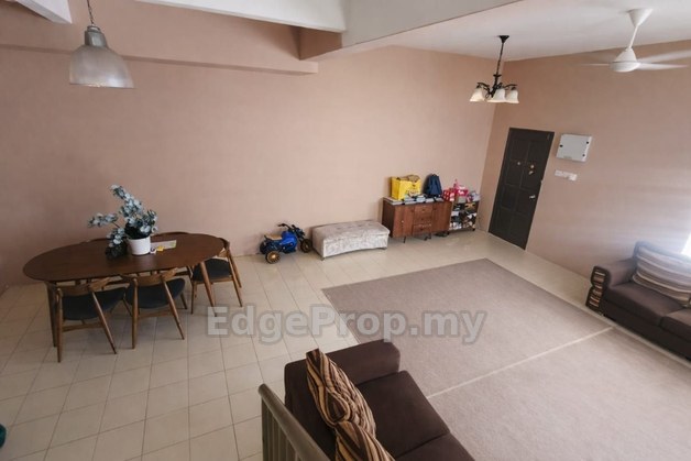 Double Storey Terrace Taman Bentara Telok Panglima Garang, Selangor, Telok Panglima Garang
