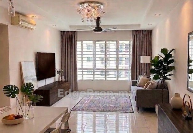 Green Avenue Condominium