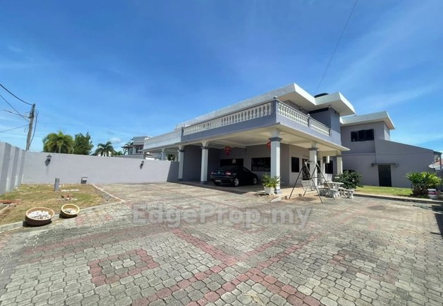 TAMAN MANSION