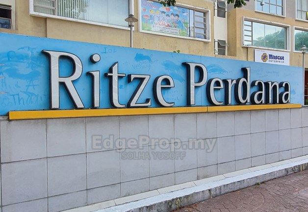 Ritze Perdana Business Center