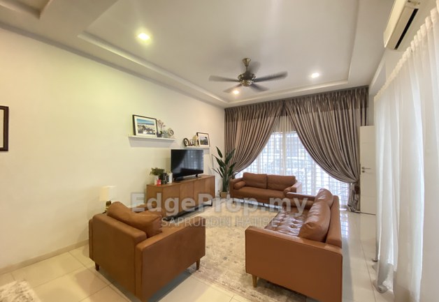 Frangipani Encorp Cahaya Alam @ Seksyen U12