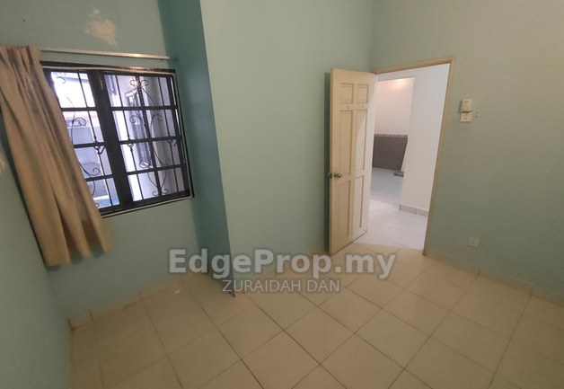 25 x 75 SUPERLINK! EXTENDED KITCHEN! 2 Storey Terrace @ Primaya, Jalan Suadamai, Bandar Tun Hussein Onn, Cheras , Selangor, Cheras