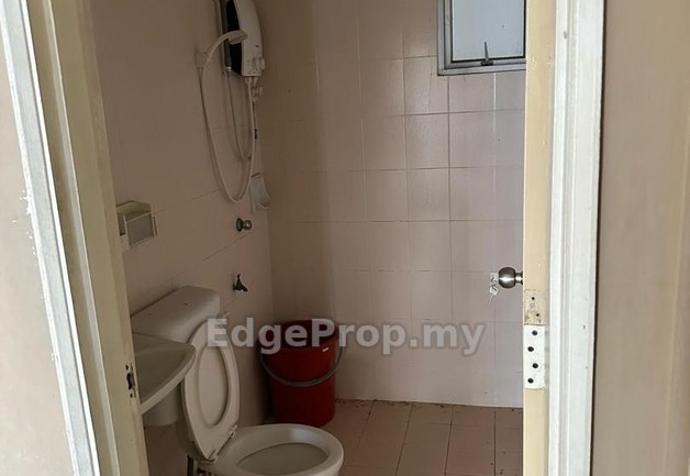 Prima regency house for sale , Johor, Plentong
