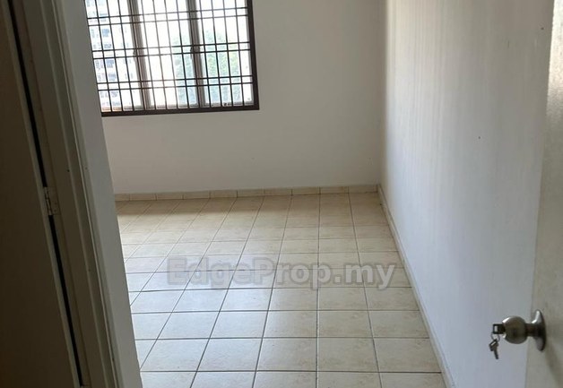 Prima regency house for sale , Johor, Plentong