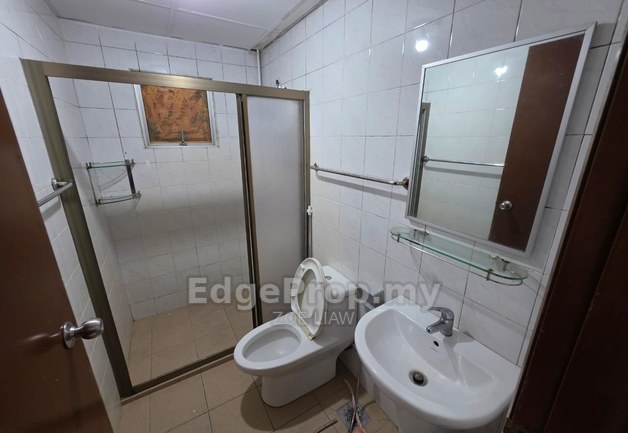 Pearl Point Condominium Available for Sale., Kuala Lumpur, Jalan Klang Lama (Old Klang Road)