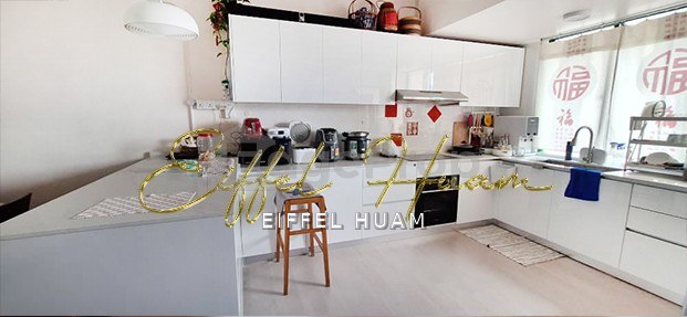 Renovated with a Beautiful View of Gurney Bay, Penang, Pulau Tikus