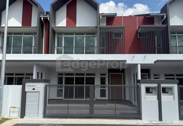 Iconia Garden Residence Precinct B @ Taman Impian Emas