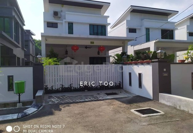 sitiawan taman setia maju 2 Storey Zero Lot Bungalow , Perak, Sitiawan