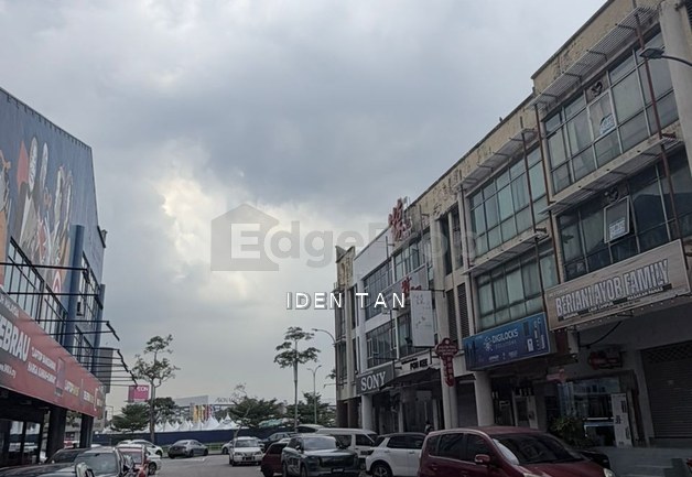 Desa Tebrau 3 Storey Shop Lot For Sale Near Mount Austin, Taman Gaya, Johor Jaya, Pelangi Indah, Molek, Ponderosa, Ehsan Jaya, Setia Indah, Taman Daya, Johor, Johor Bahru