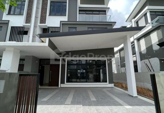 Winter Pavilion Nusa Sentral Iskandar Puteri 1, Johor, 