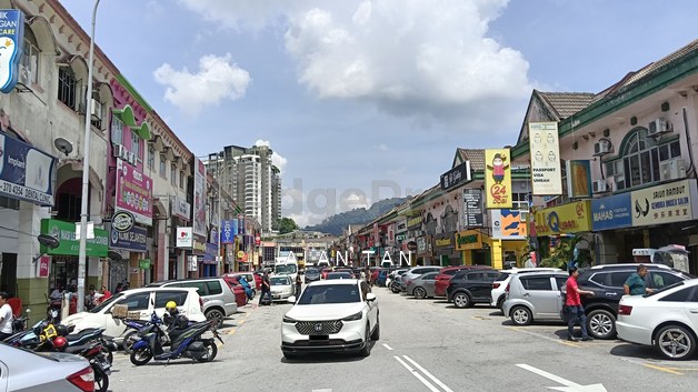 BANDAR BARU SELAYANG