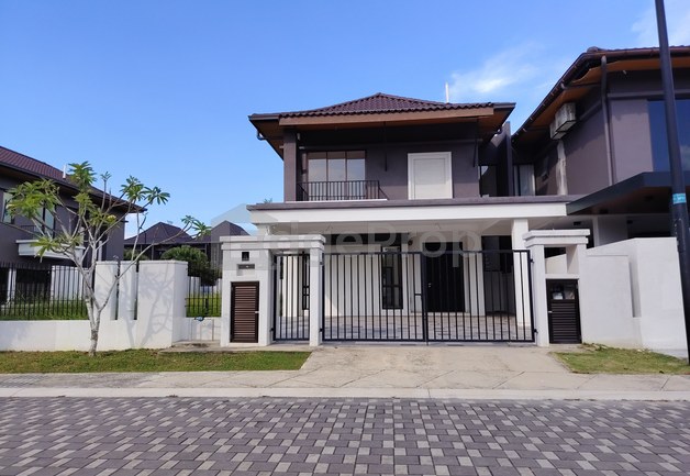 Well Kept Freehold Semi D Setia Mayuri, Semenyih For Sale, Selangor, Semenyih