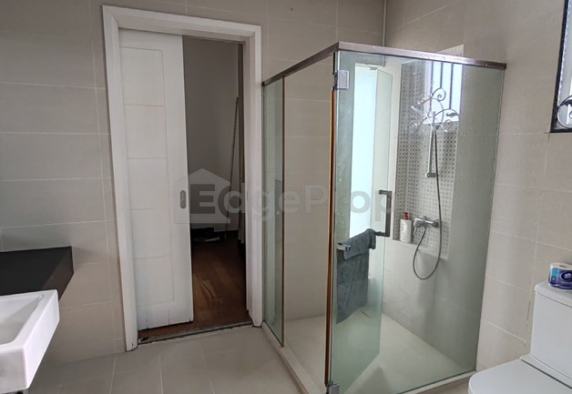 Solok Lembah Permai Extra Back land 3 Storey Semi D House, Penang, Tanjung Bungah