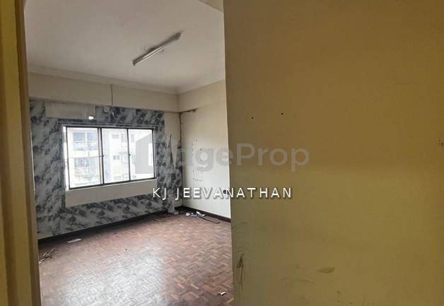 Mid floor available to move in ASAP, Kuala Lumpur, Kepong